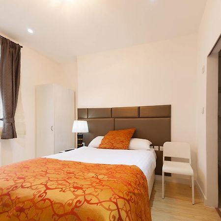 Welcome Inn Victoria Londen Buitenkant foto